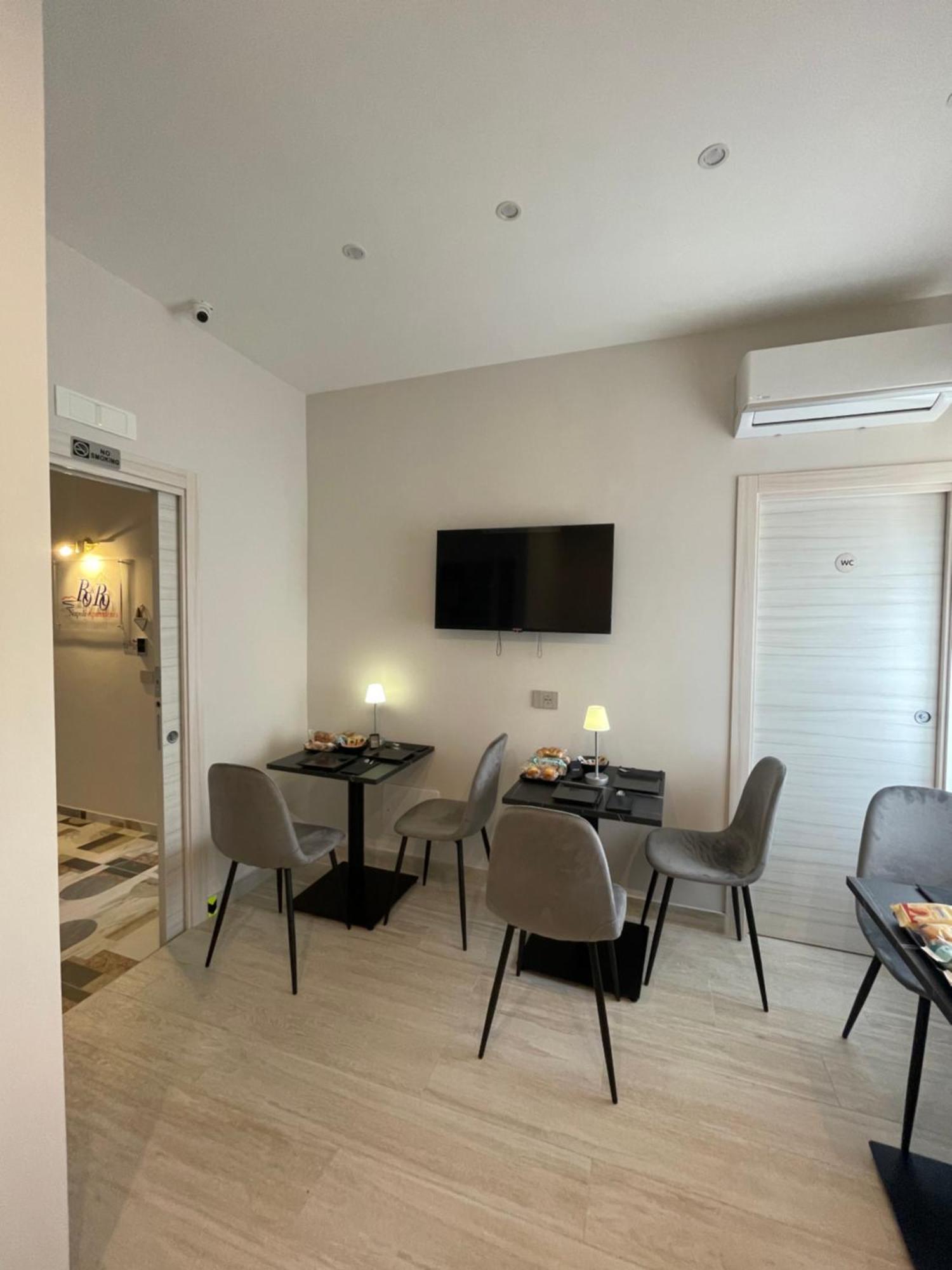Ro&Ro Napoli Luxury Rooms Nápoles Exterior foto